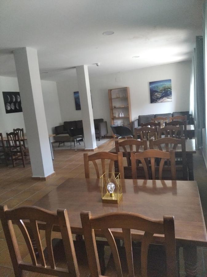 Aliaga Albergue Santa Barbara المظهر الخارجي الصورة